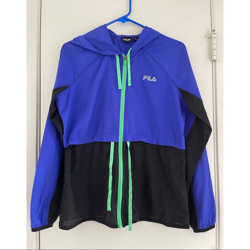 Fila Sport windbreaker jacket Size Small